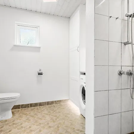 Prázdninový dům 3 Bedroom Cozy In