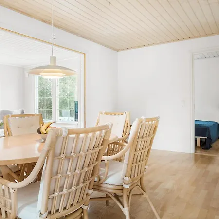 3 Bedroom Cozy In