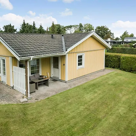 3 Bedroom Cozy In * Hørve
