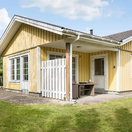 3 Bedroom Cozy In *