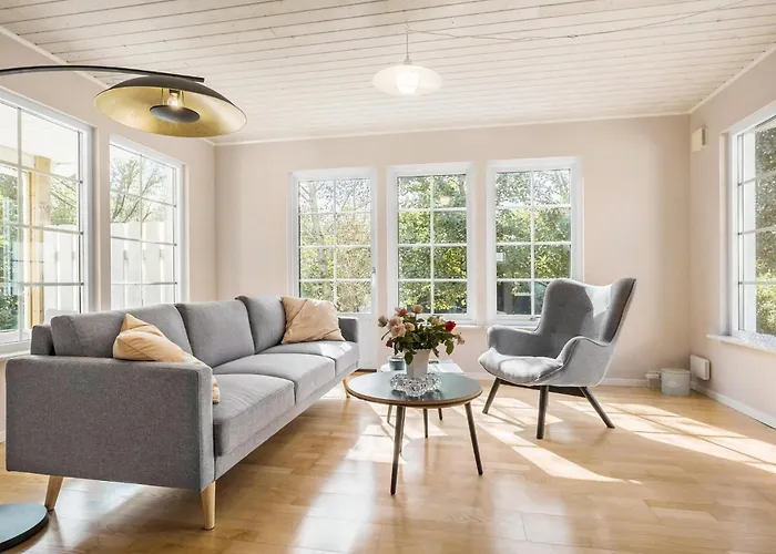 3 Bedroom Cozy In بيت للعطل Hørve