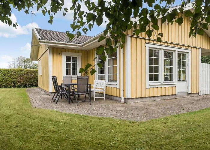 بيت للعطل 3 Bedroom Cozy In *